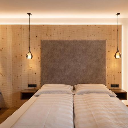 Hotel Garni Landhaus Platzer Zell am Ziller Exterior foto