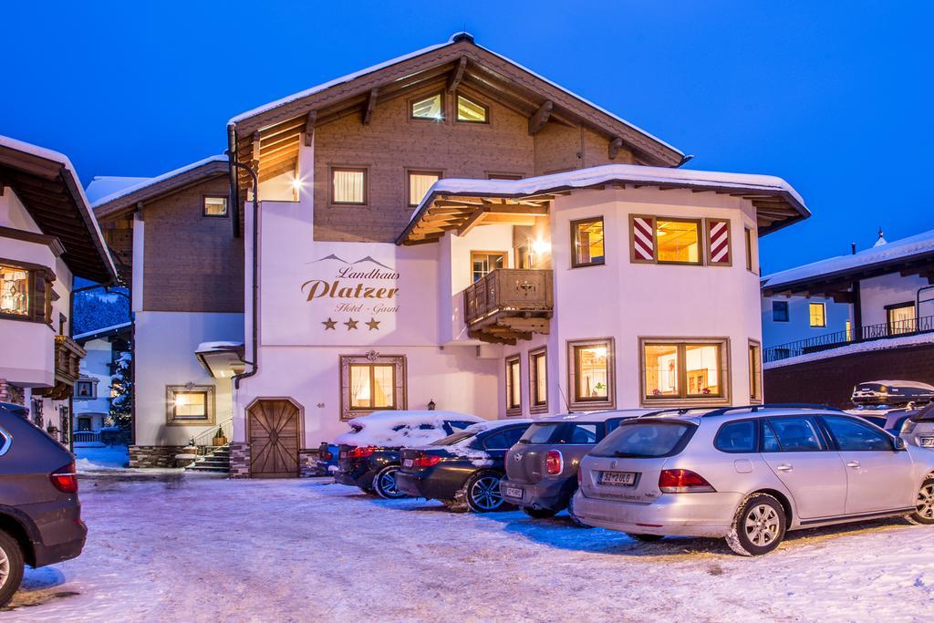 Hotel Garni Landhaus Platzer Zell am Ziller Exterior foto